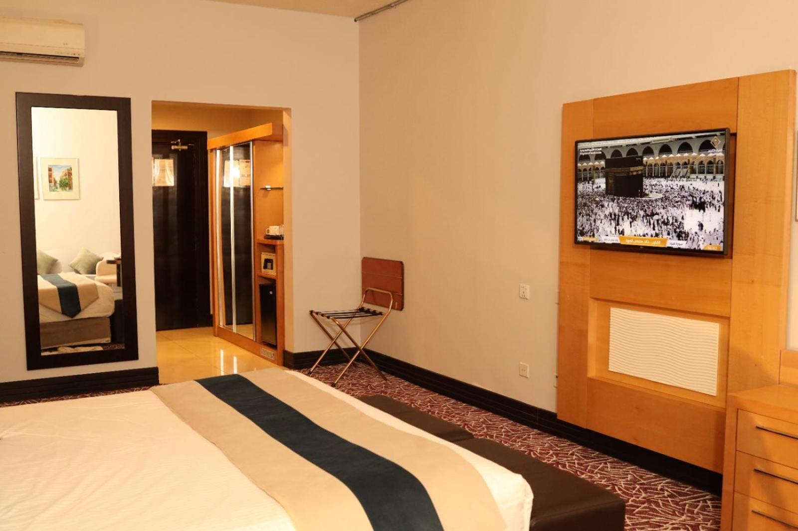 Golden Tulip Hail Экстерьер фото